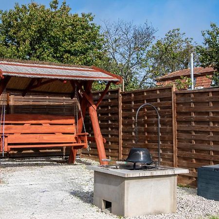 Romantic Jacuzzi Hideaway Near Heviz Rezi Екстер'єр фото