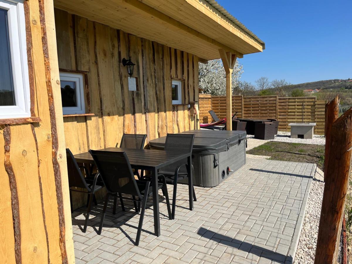 Romantic Jacuzzi Hideaway Near Heviz Rezi Екстер'єр фото
