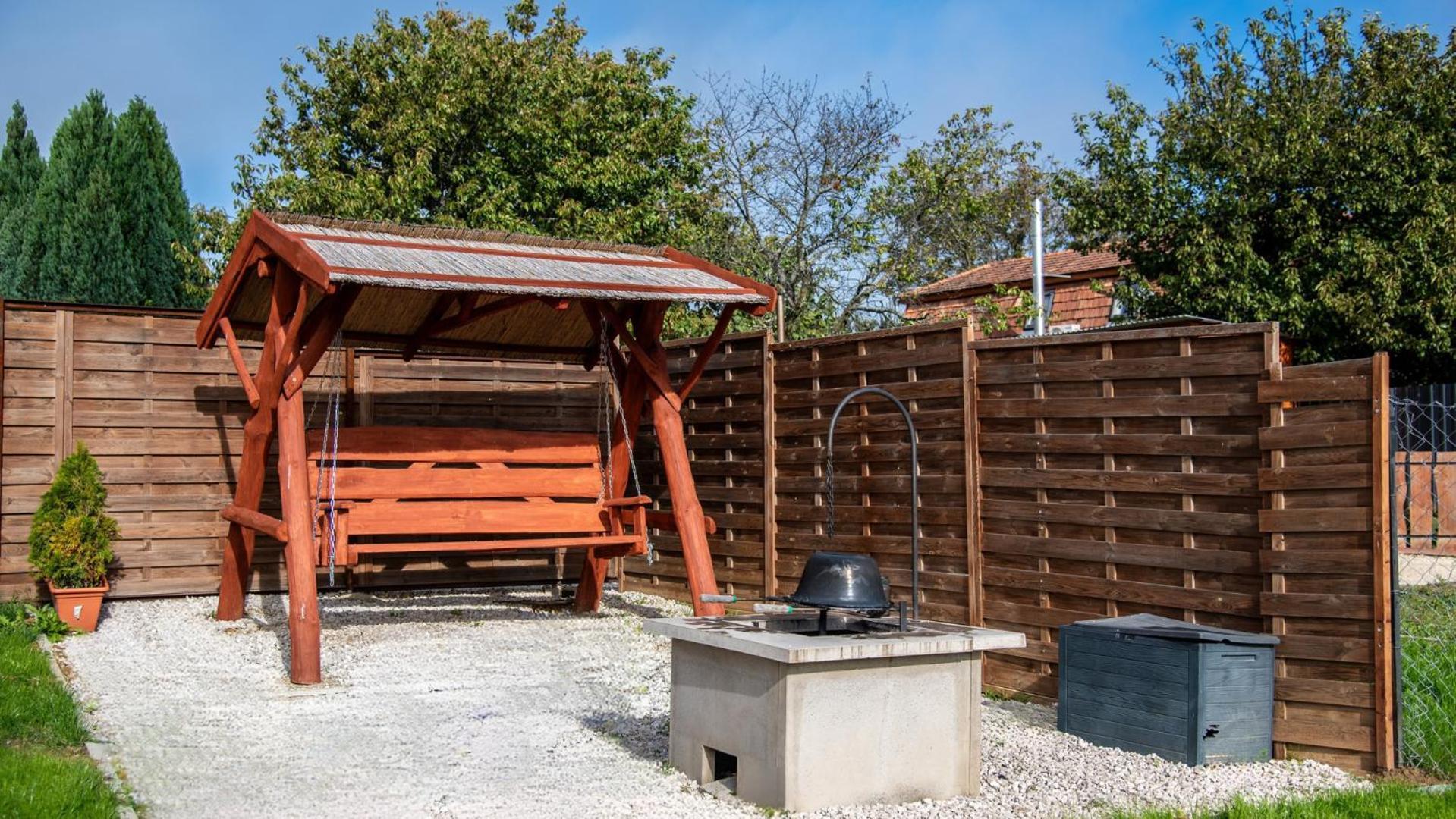 Romantic Jacuzzi Hideaway Near Heviz Rezi Екстер'єр фото